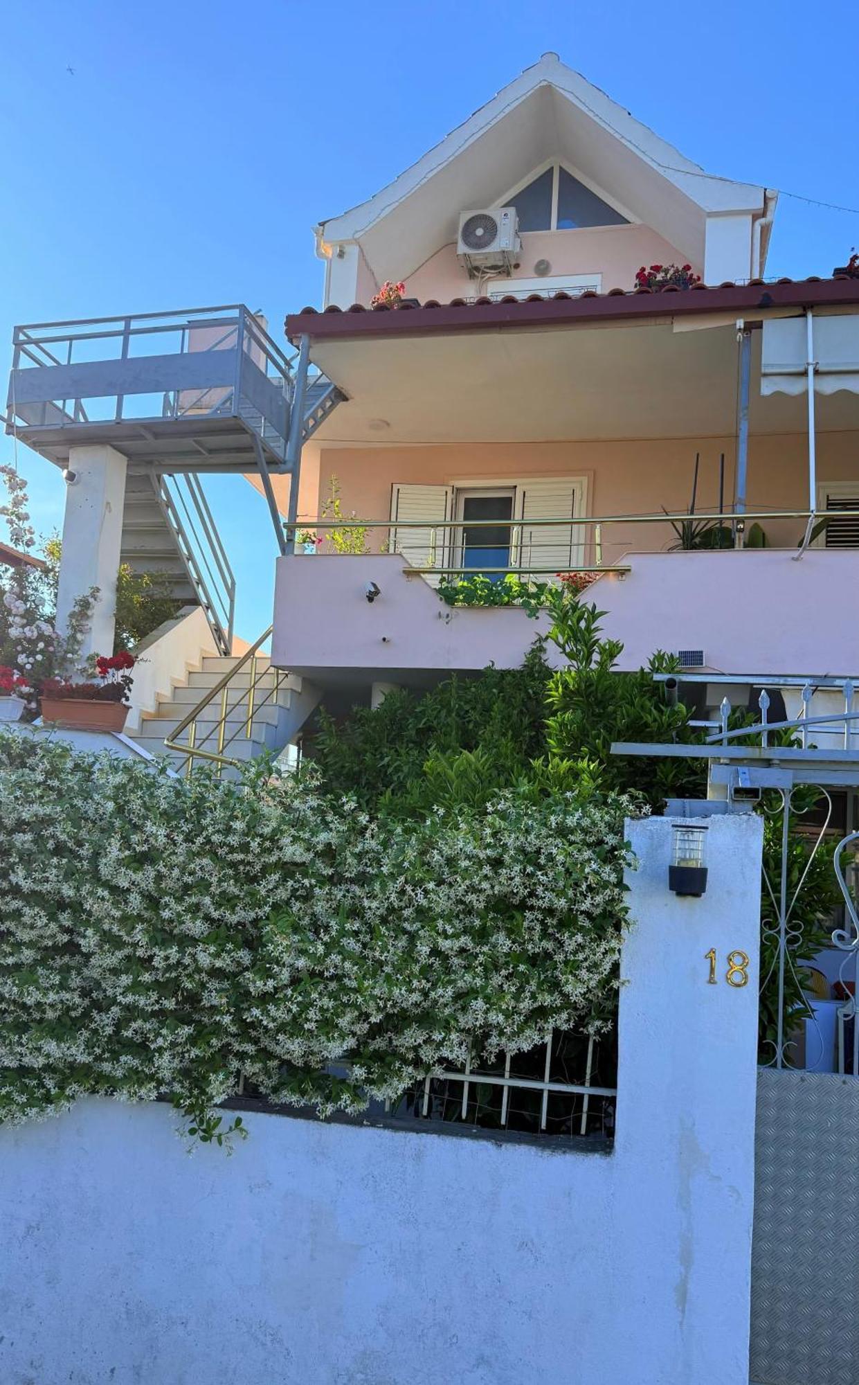 Priam Garden Lejlighed Durrës Eksteriør billede